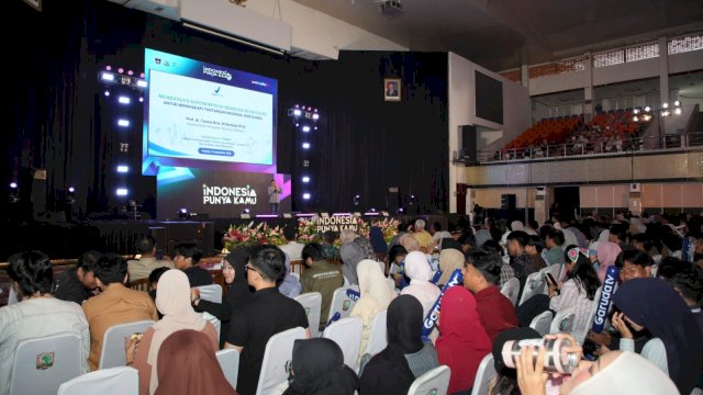 Kepala BPOM Bakar Semangat 6.000 Mahasiswa Unand: Raih Prestasi Dunia dan Dorong Hilirisasi Rendang lewat Konsep ABG