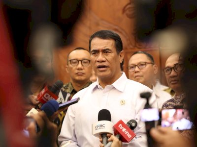 Perkuat Pasokan Beras Premium ke Ritel, Mentan Amran ke Bulog: Bila Perlu Kali Tiga, Beras Banyak