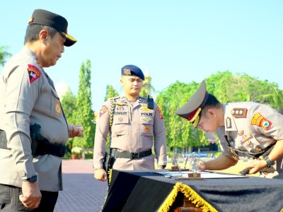 Kapolda Sulsel Pimpin Sertijab Lima Kapolres Jajaran, Minta Pejabat Baru Segera Beradaptasi
