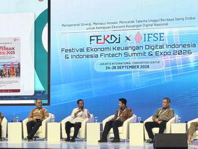 Sulsel Pelopor EKD, Gubernur Andi Sudirman Paparkan Capaian Digitalisasi Keuangan di FEKDI x IFSE 2026