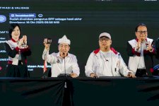 Pamer KTA di Bandung, Jokowi Minta Kader PSI Tak Gentar Hadapi Pemilu 2029