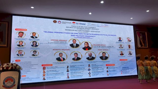 Dari Laboratorium hingga Pertahanan Negara, Taruna Ikrar Dorong Indonesia Berdaulat di Bidang Farmasi