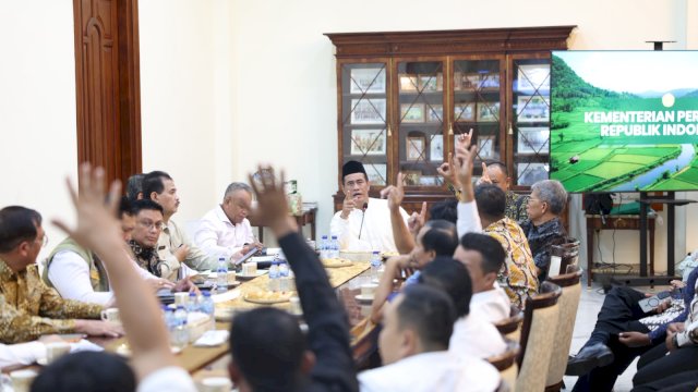 Mentan Amran Berikan Solusi Permanen ke Peternak Lewat Ekosistem Terintegrasi
