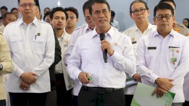Tahun Kabinet Prabowo-Gibran, Amran Sulaiman Menteri Kinerja Terbaik Versi Celios