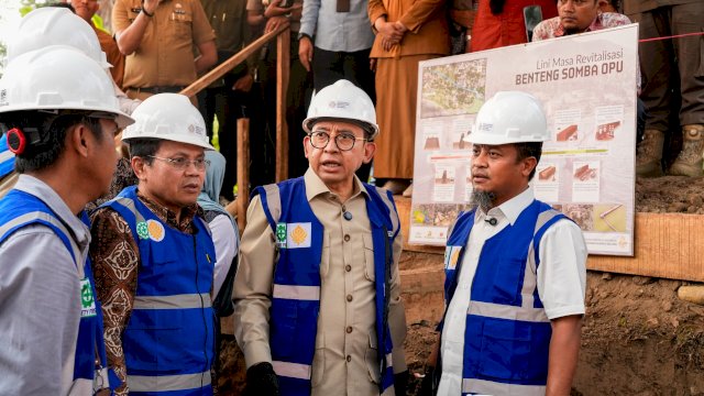 Gubernur Sulsel Bersama Menteri Kebudayaan Fadli Zon Letakkan Batu Pertama Revitalisasi Benteng Somba Op