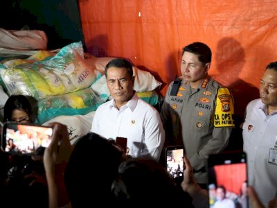 Sidak Dugaan Penyelewengan Ribuan Ton Beras SPHP, Mentan Amran: &ldquo;Ini Mafia Pangannya