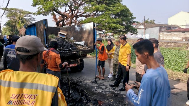 Green Policing, Polsek Manggala Bersama Warga Gelar Kerja Bakti Bersihkan Drainase dan Lingkungan di Bitowa