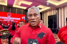 Komaruddin Watubun Pertanyakan Sanksi Etik untuk Gibran